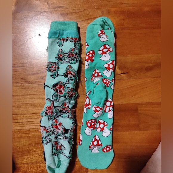 Polo by RL Easter Rabbit Playful Flirtatious Easter Message Socks - Picture 4 of 16